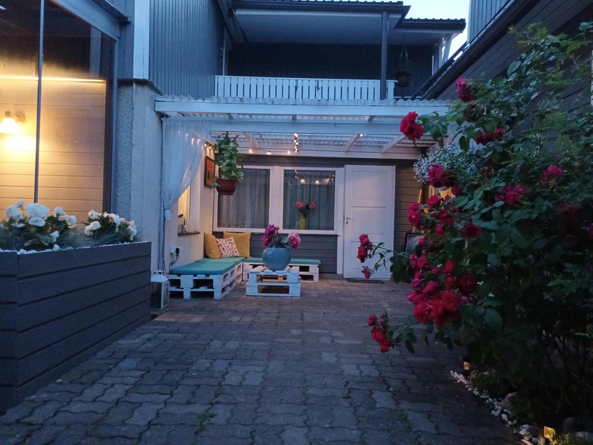 Liisu Kuelalistemaja Apartment Haapsalu Exterior photo
